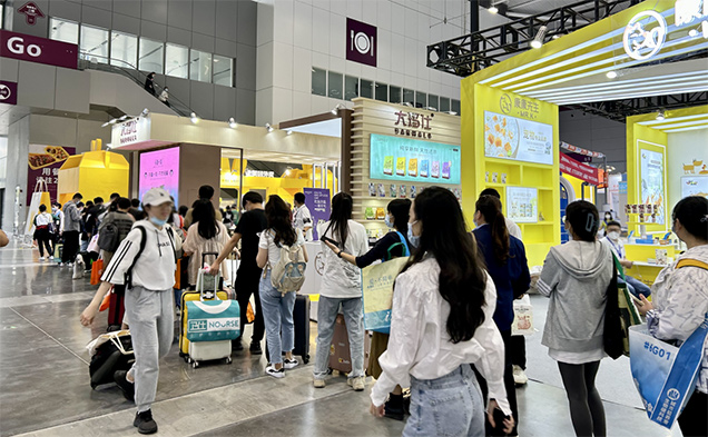 大玛仕携众多明星产品强势亮相第24届亚宠展