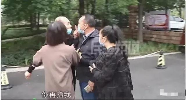 为什么又是因为狗而起,河南安阳“狗咬人”事件愈演愈烈,卢女士从三十二楼一跃而下,都是狗的问题吗?