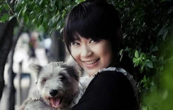 俗语“喂狗别喂饱”,其实下半句更发人深思,都是先人的逆耳忠告