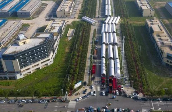 农村狗市价格便宜,河南客户整车采购:买狗方式与众不同