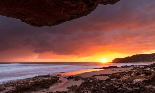 狗狗梳下来的毛不要扔，用来织成这样一双毛靴子，谁看了都羡慕