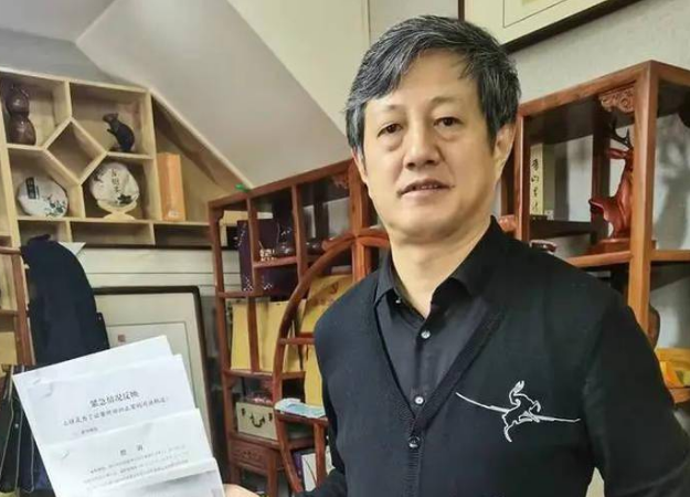 安阳“狗咬人”事件牵出旧案开庭,牵狗女子被以涉嫌诈骗罪起诉