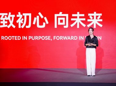 皇家宠物食品中国三十周年：以精准营养守护犬猫健康，构建宠物生态新未来