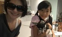 小S以身作则教女儿救狗 被赞“好妈妈”