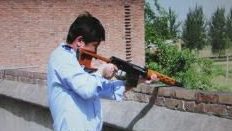 藏獒挣脱绳索咬死田间老人 狗主人请民警将其击毙