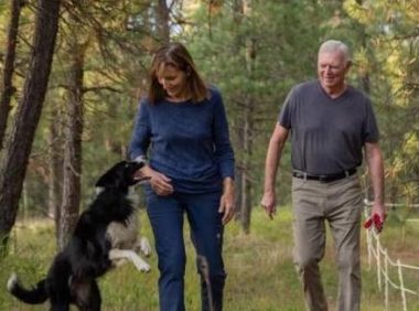 狗狗被雷声吓到跑丢，她毅然辞职，开始了长达57天的寻狗之旅！