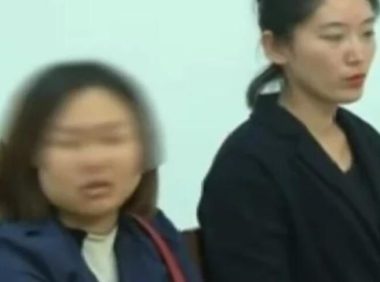 男孩被斗牛犬咬下两块肉缝了30针 主人耍无赖: 等狗下崽再赔